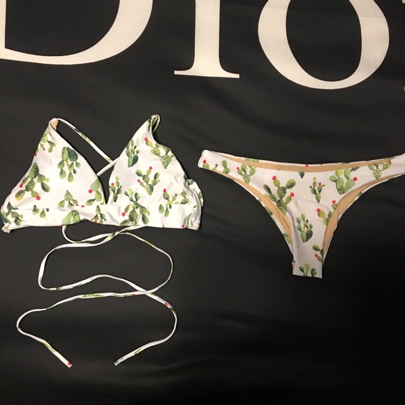 Other - ❤️ WHITE Cactus Criss Cross Top High Leg Bikini